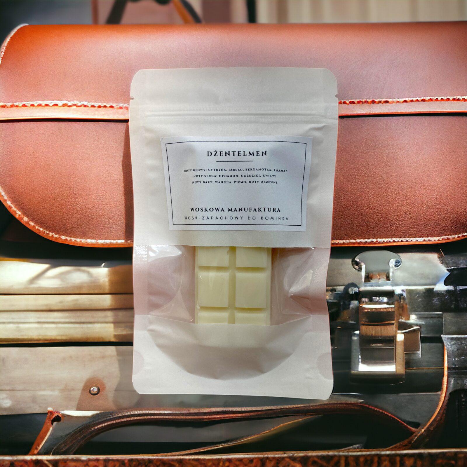 Wosk sojowy zapachowy do kominka "Dżentelmen"