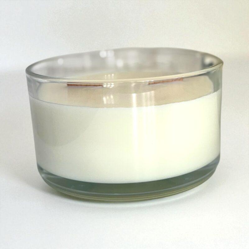 Duża świeca sojowa w szkle z drewnianymi knotami