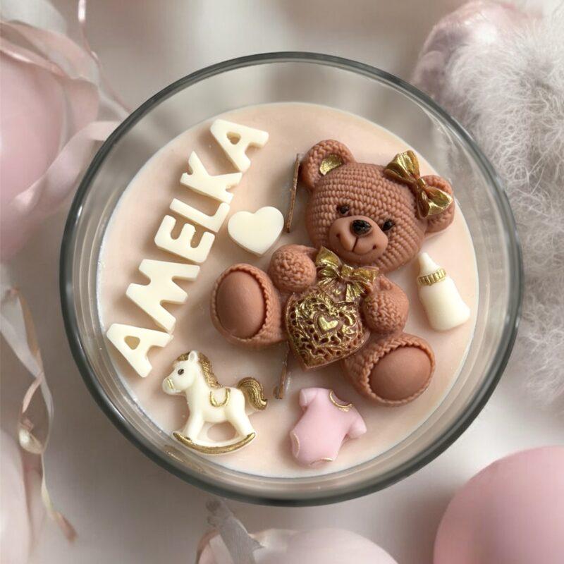 "It's a Girl!" duża świeca sojowa z imieniem